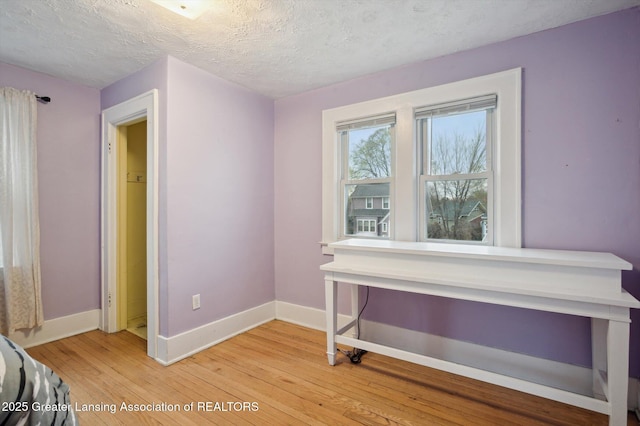 222 Strathmore Rd, Lansing, MI 48910 - photo 33