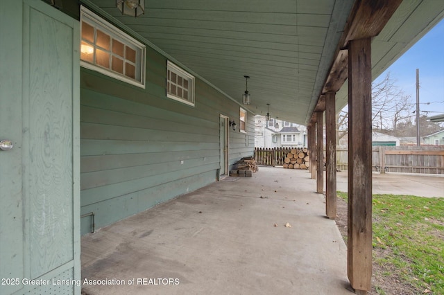 222 Strathmore Rd, Lansing, MI 48910 - photo 38