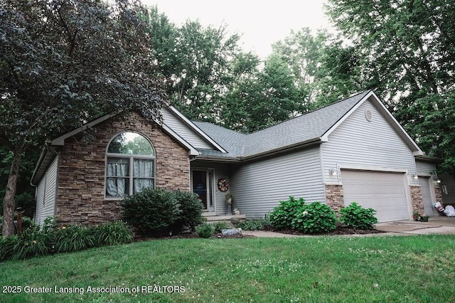 2486 Houghton Hollow Dr, Lansing, MI 48911 - photo 2