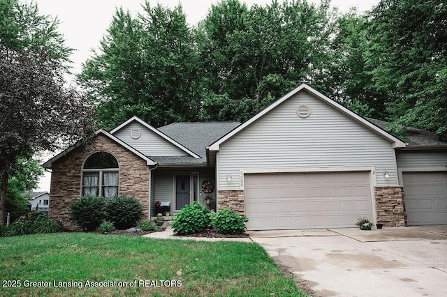 2486 Houghton Hollow Dr, Lansing, MI 48911 - photo 1