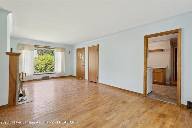 808 Robins Rd, Lansing, MI 48917 - photo 8
