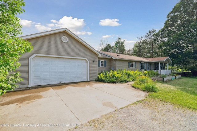 2377 W Bennington Rd, Owosso, MI 48867 - photo 2