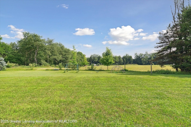 2377 W Bennington Rd, Owosso, MI 48867 - photo 8