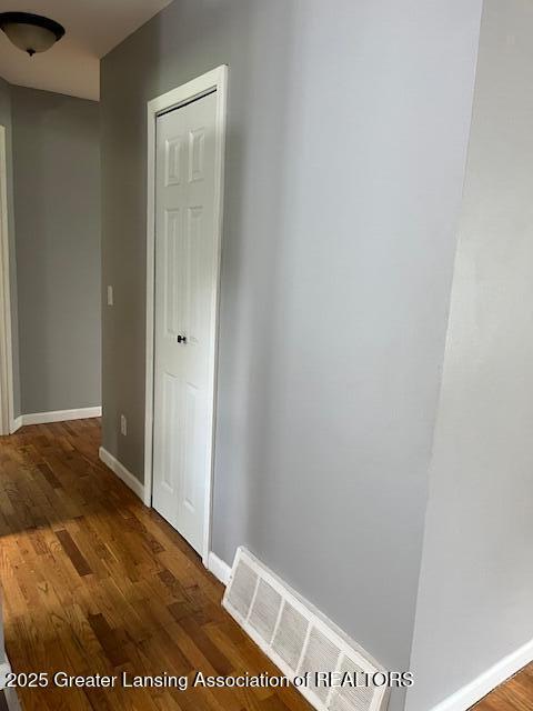3413 Churchill Ave, Lansing, MI 48911 - photo 5