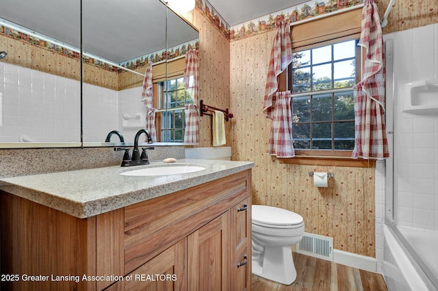 2520 Kuerbitz Dr, Lansing, MI 48906 - photo 11