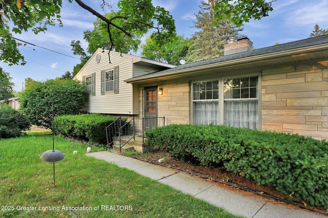 2520 Kuerbitz Dr, Lansing, MI 48906 - photo 2