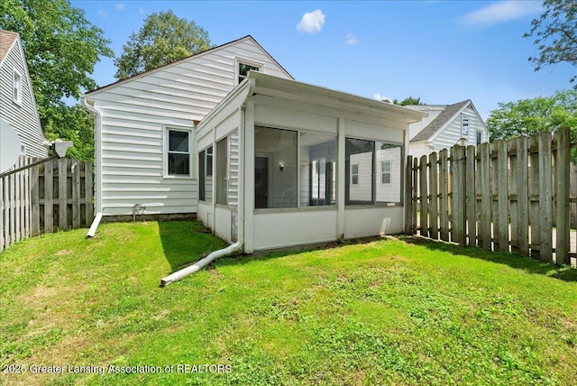 1716 S Rundle Ave, Lansing, MI 48910 - photo 32