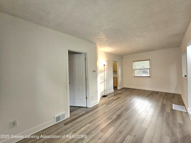 113 W Gier St, Lansing, MI 48906 - photo 9