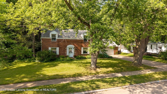 569 E Holmes Rd, Lansing, MI 48910 - photo 1