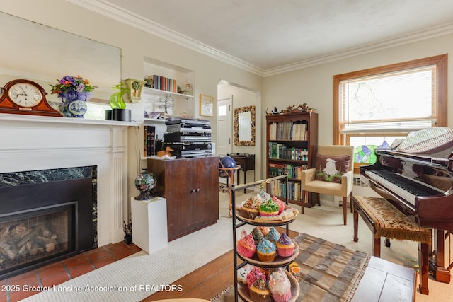 569 E Holmes Rd, Lansing, MI 48910 - photo 4