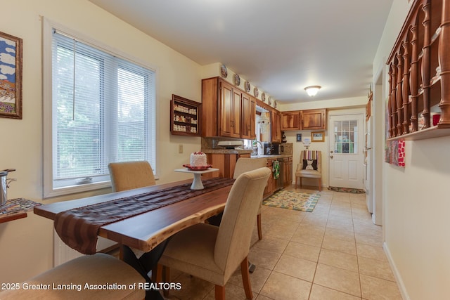 569 E Holmes Rd, Lansing, MI 48910 - photo 7