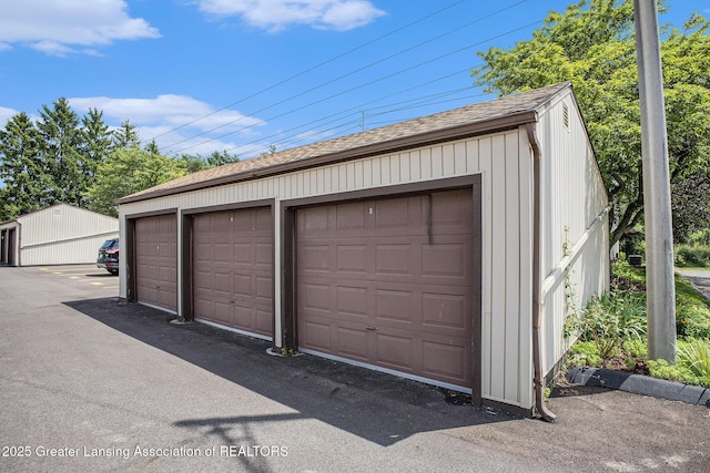 840 Armstrong Rd, Lansing, MI 48911 - photo 16