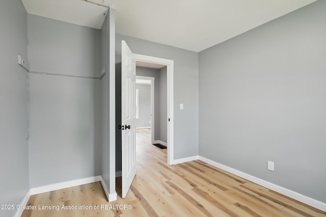 3816 S Deerfield Ave, Lansing, MI 48911 - photo 21