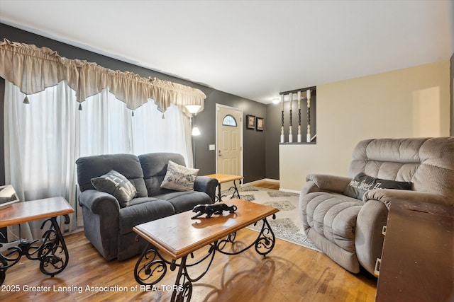 3523 Cooley Dr, Lansing, MI 48911 - photo 3