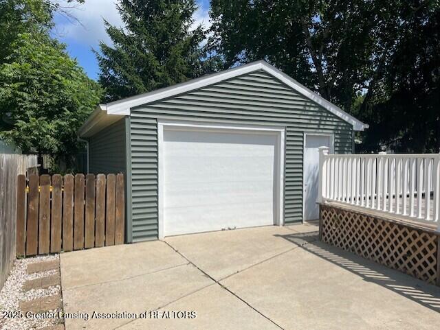 4190 Greenwood Ave, Holt, MI 48842 - photo 4