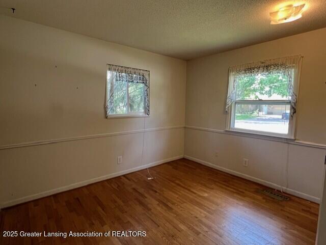 4190 Greenwood Ave, Holt, MI 48842 - photo 15