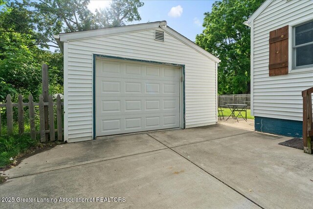 316 Leasia St, Williamston, MI 48895 - photo 24