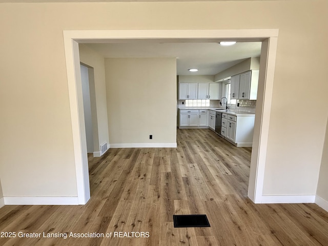 2683 Grovenburg Rd, Lansing, MI 48911 - photo 10