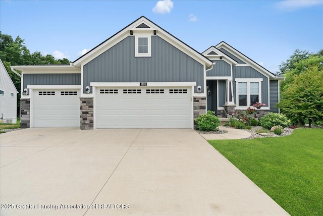 1405 Badlands Dr, Lansing, MI 48917 - photo 2