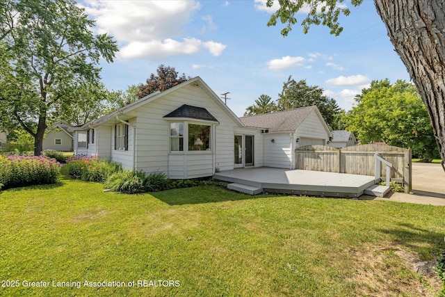 873 Union Ave, Owosso, MI 48867 - back of property featuring a deck