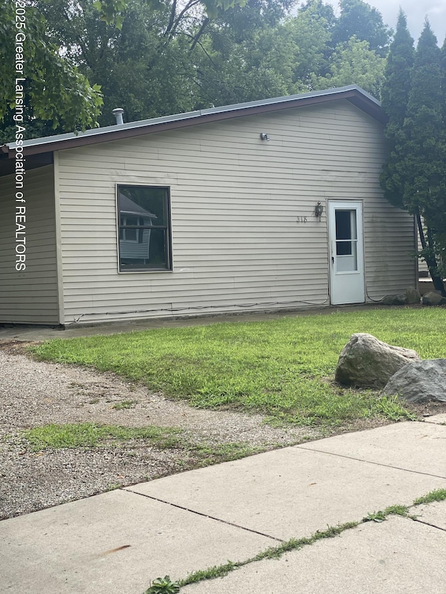 318 High St, Potterville, MI 48876 - photo 1