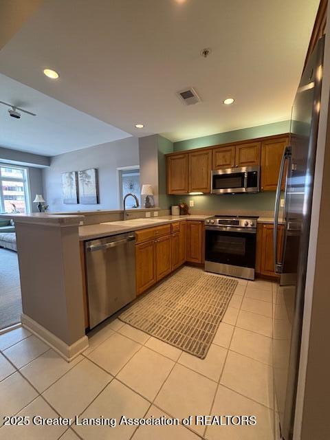 220 Mac Ave Unit 316, East Lansing, MI 48823 - photo 7