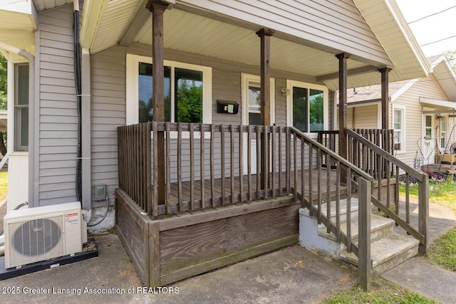 834 E Gier St, Lansing, MI 48906 - photo 2