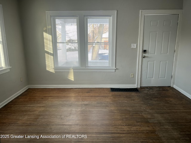 3319 Jewell Ave, Lansing, MI 48910 - photo 8
