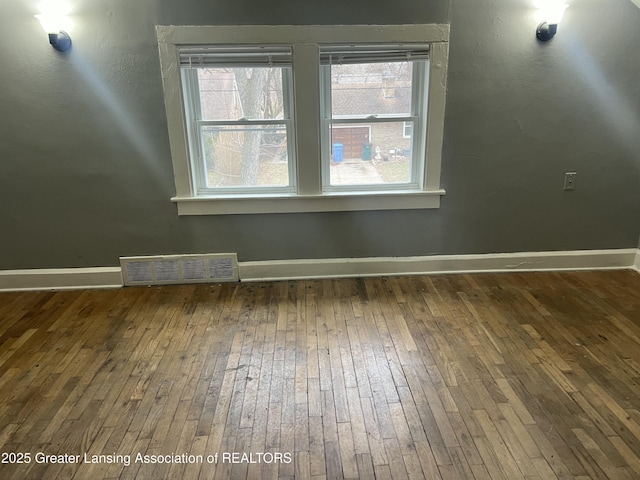 3319 Jewell Ave, Lansing, MI 48910 - photo 17