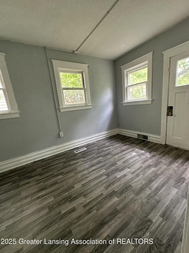 312 Jones St, Lansing, MI 48912 - photo 7