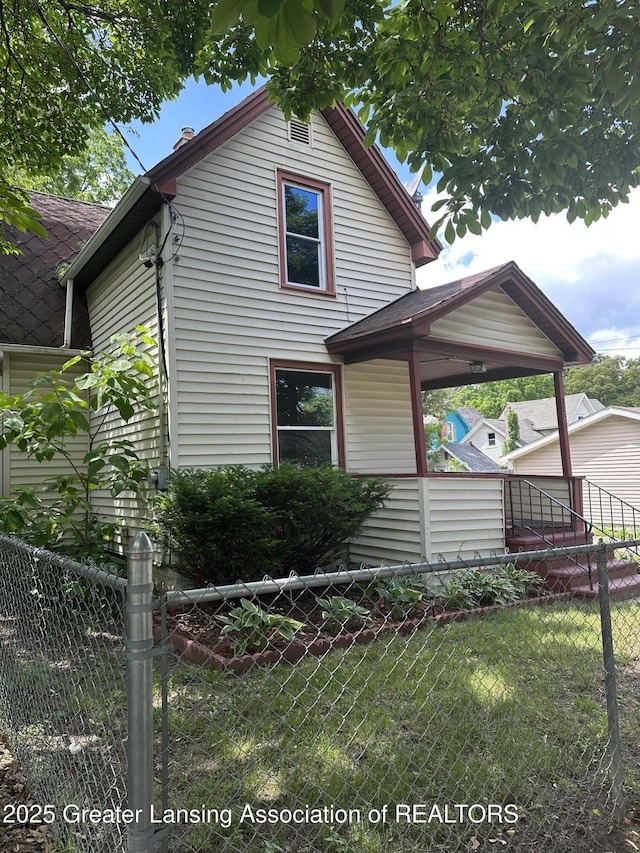 312 Jones St, Lansing, MI 48912 - photo 2