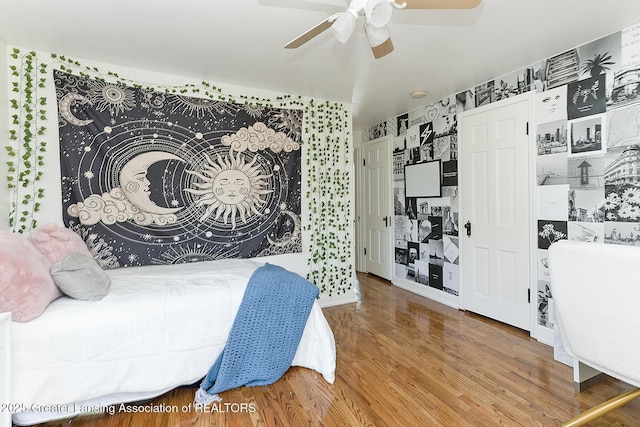 720 Linden St, East Lansing, MI 48823 - bedroom with wood finished floors and ceiling fan