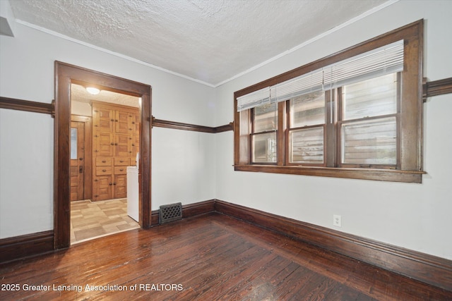 217 N Butler Blvd, Lansing, MI 48915 - photo 10