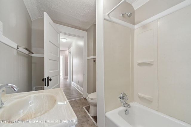 217 N Butler Blvd, Lansing, MI 48915 - photo 27