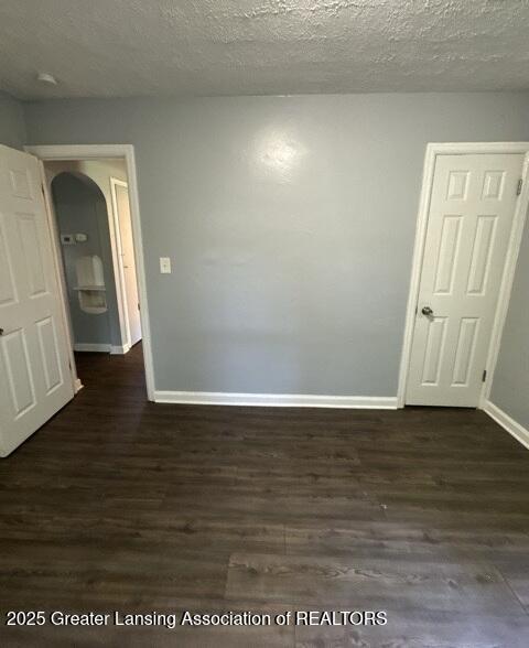 513 S Hayford Ave, Lansing, MI 48912 - photo 7