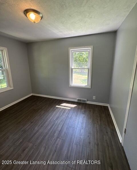 513 S Hayford Ave, Lansing, MI 48912 - photo 8