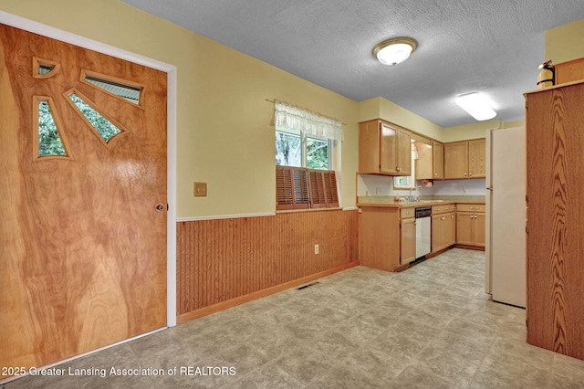 14455 Boichot Rd, Lansing, MI 48906 - photo 5
