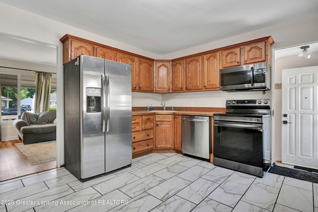 1930 Carvel Ct, Lansing, MI 48910 - photo 6