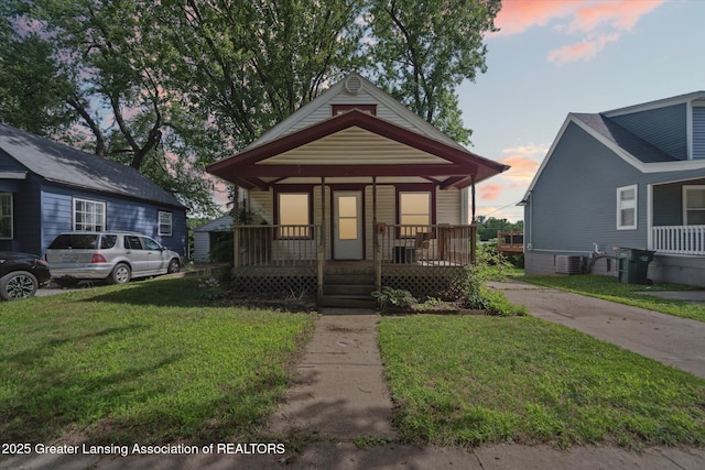 1216 Parkview St, Lansing, MI 48912 - photo 1