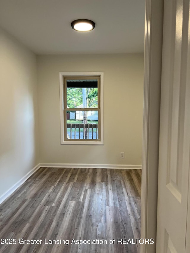 1300 W Maple St, Lansing, MI 48915 - photo 11