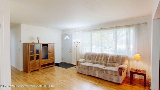 5120 Wardcliff Dr, East Lansing, MI 48823 - photo 4