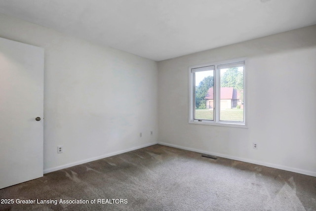 1621 Willow Creek Dr, Lansing, MI 48917 - empty room featuring carpet