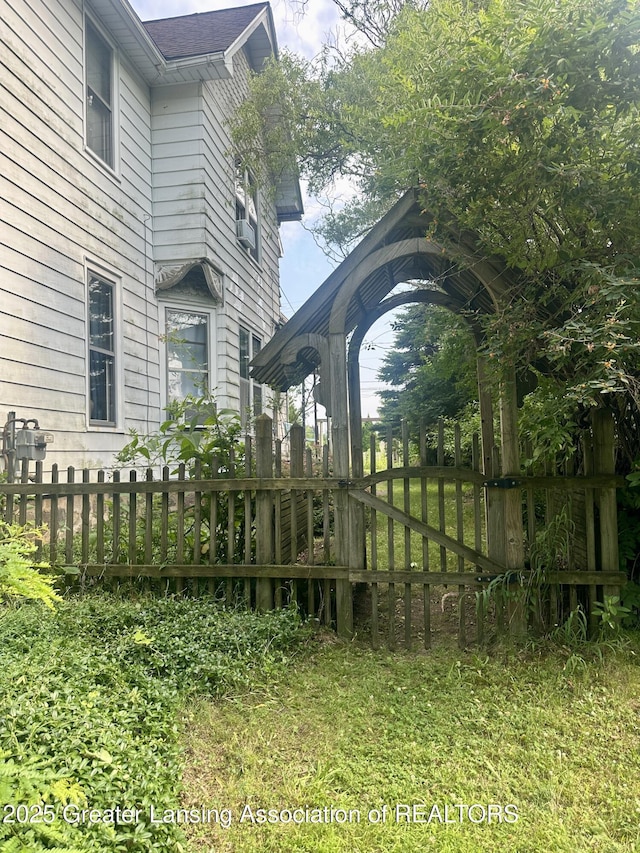 116 E Elm St, Mason, MI 48854 - photo 5