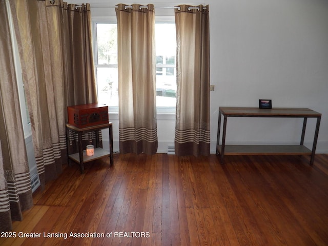 1336 N Chestnut St, Lansing, MI 48906 - photo 5