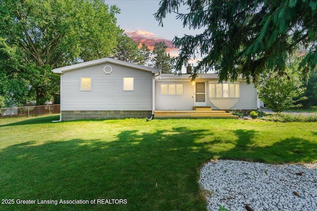 947 W Columbia St, Mason, MI 48854 - photo 2