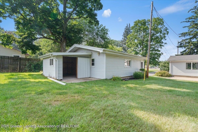 947 W Columbia St, Mason, MI 48854 - photo 26