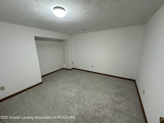 2611 Renfrew Way, Lansing, MI 48911 - photo 16