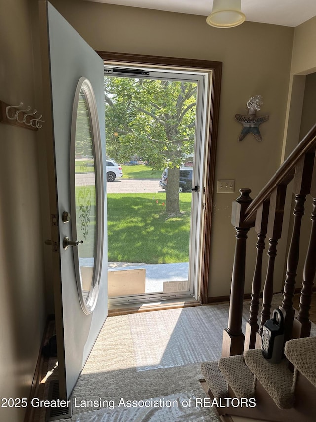 2611 Renfrew Way, Lansing, MI 48911 - photo 3
