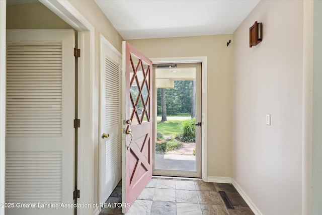 4767 Ottawa Dr, Okemos, MI 48864 - photo 5