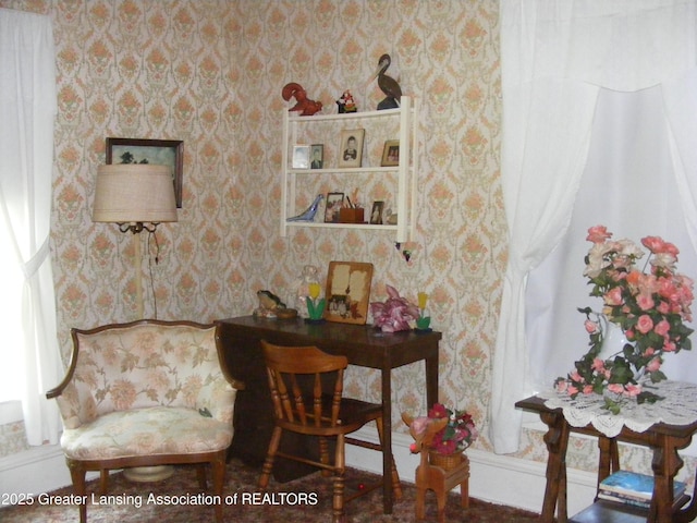 1002 Water St, Eaton Rapids, MI 48827 - living area featuring wallpapered walls